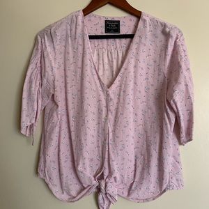 Soft pink Abercrombie blouse